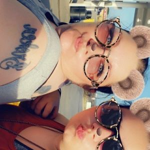 Meet your Posher, Abby